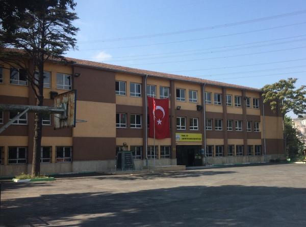 Eyüp Alibeyköy Kız Anadolu İmam Hatip Lisesi Fotoğrafı